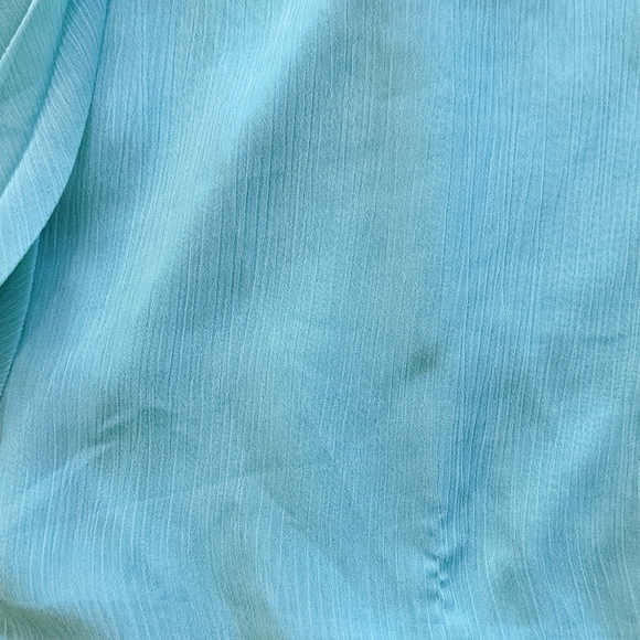 Size 10 Alfani Chiffon Green Bell Sleeve Blouse - Picture 6 of 6